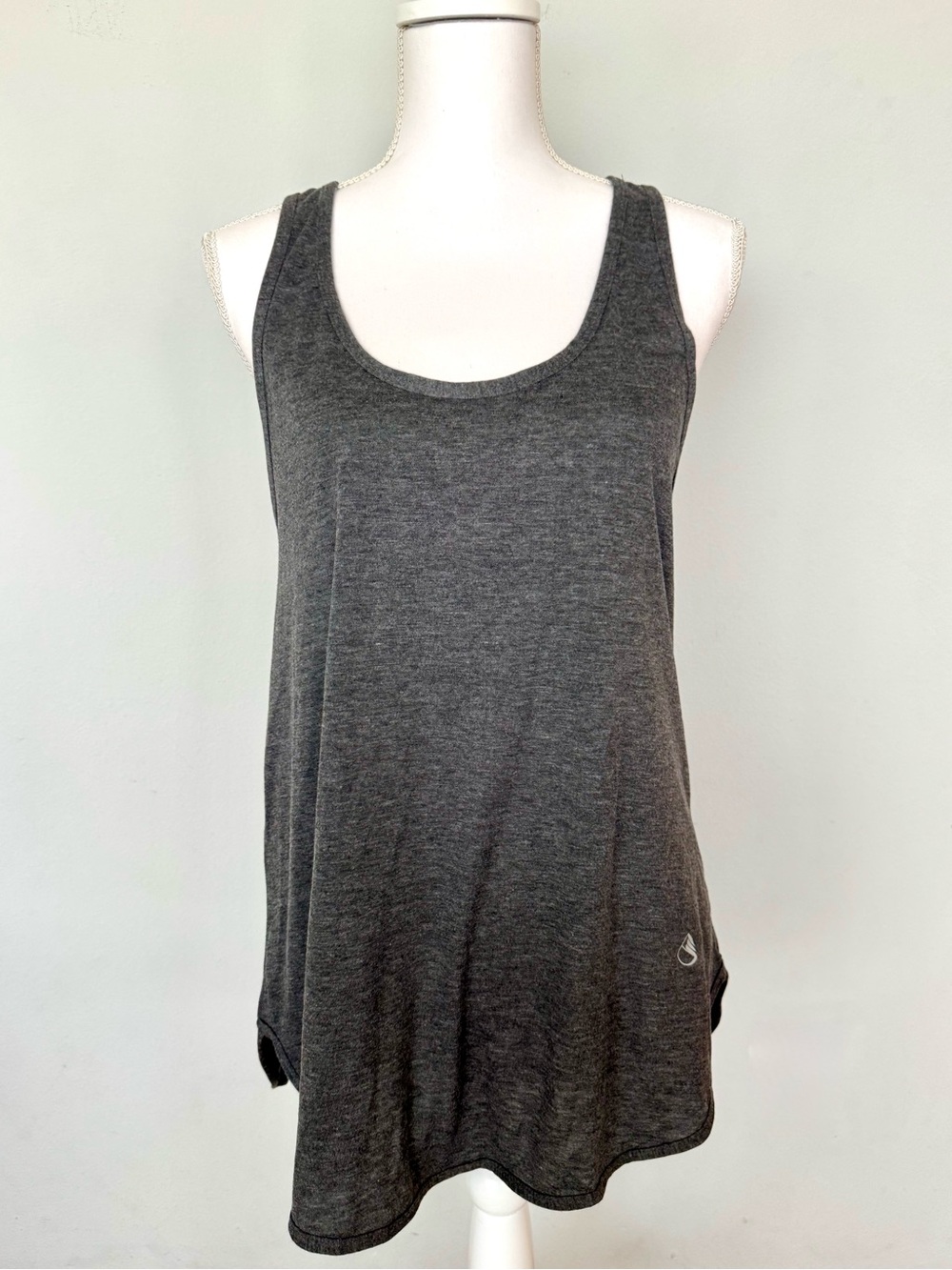 NWT Charcoal Gray Athletic Racerback Tank Top | L | Relaxed Fit | Running